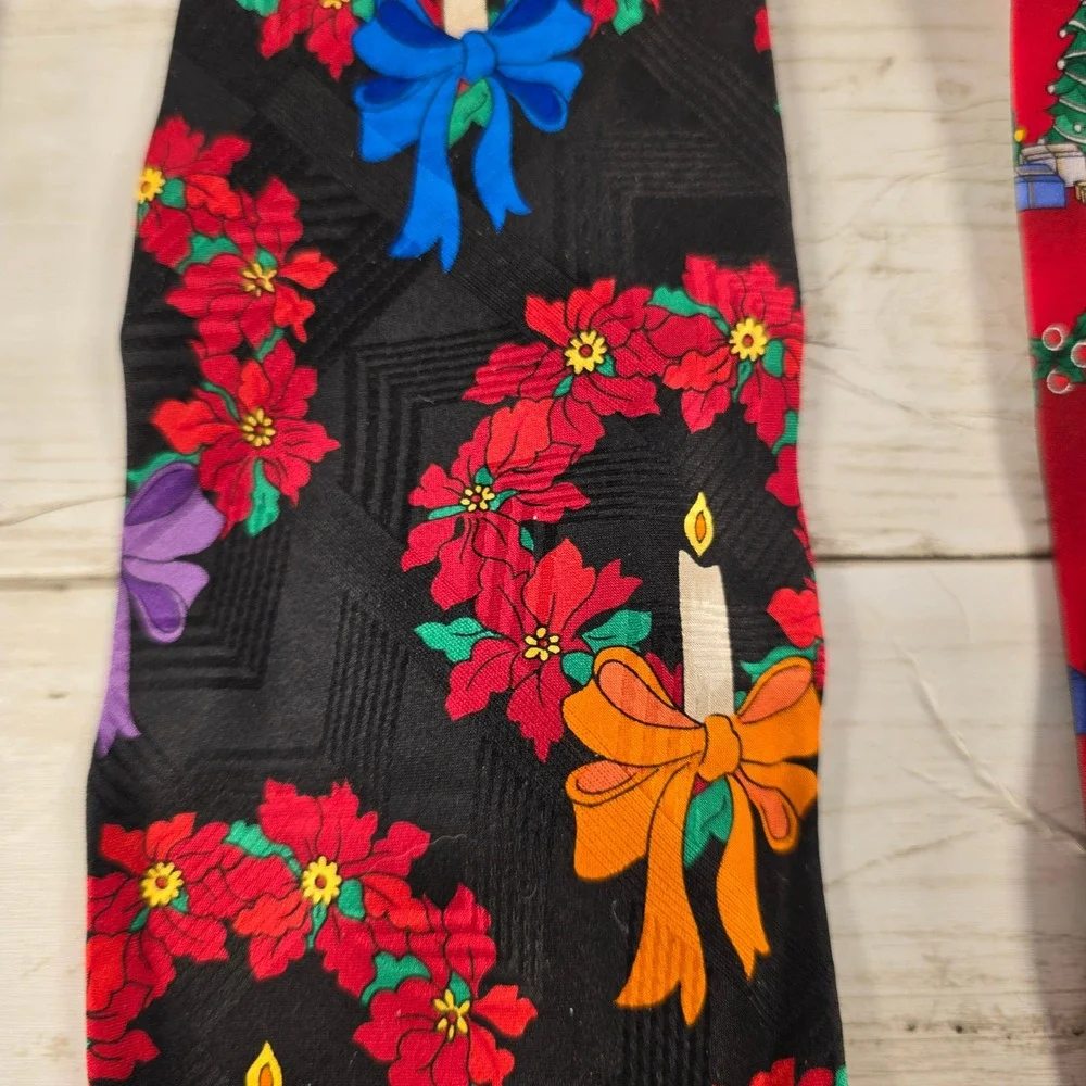 Lot of 3 Christmas Ties Towncraft Zylos‎ Red Navy Black Holiday Neckties Bundle